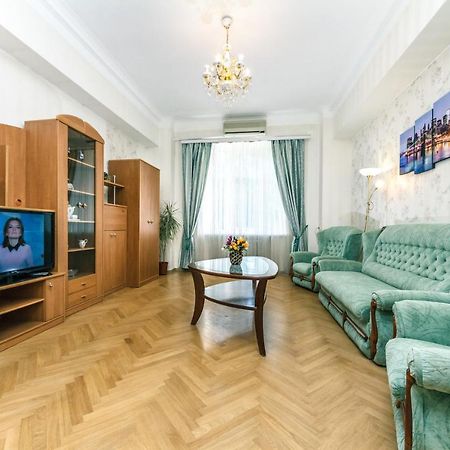 Khreschatyk Apartments Kiev Dış mekan fotoğraf